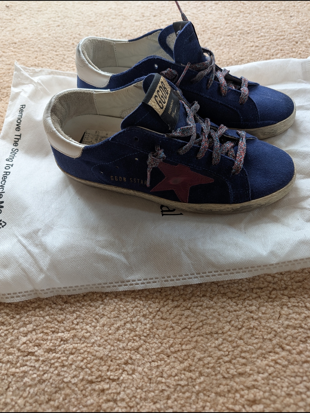 Women's' Golden Goose Superstar Sneakers - Picture 3 of 6